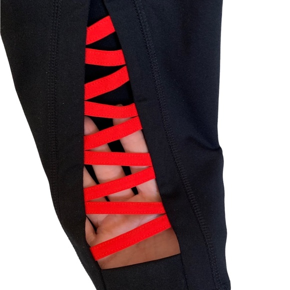 NWT Chico’s Zenergy black leggings with red trim and leg accents. Sz 2 (12-14) - Picture 9 of 9